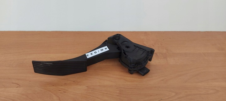 фото №1, Педаль газа потенциометр opel astra 5 v k bdb