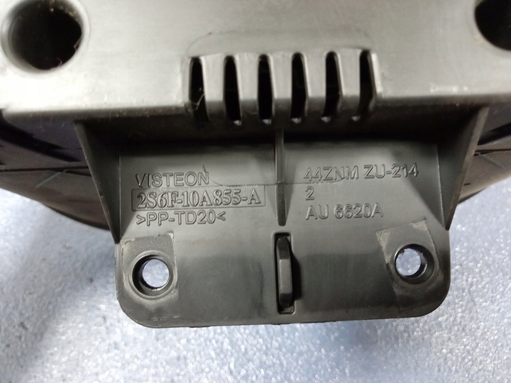 фото №4, Fiesta mk6 1.4 tdci спидометр приборы eu 2s6f10849nf