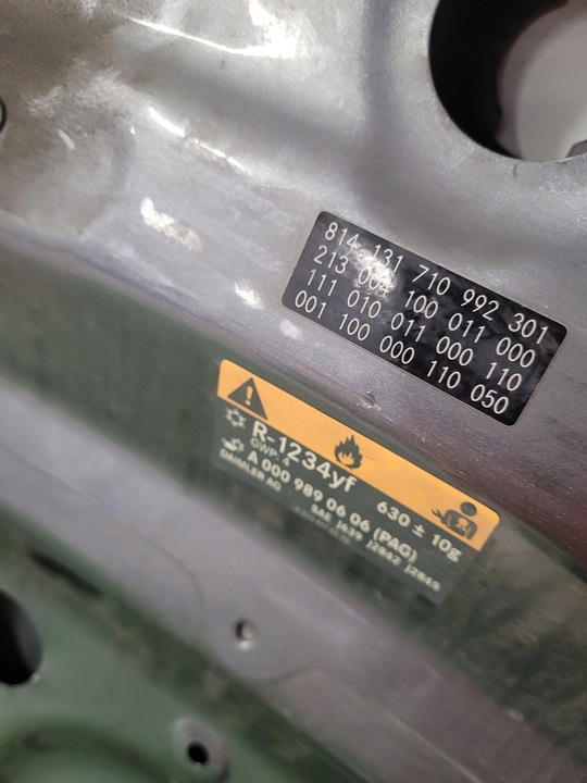 фото №16, Mercedes a213 w213 213 e-klasa a2138870203 капот кришка двигуна оригінал