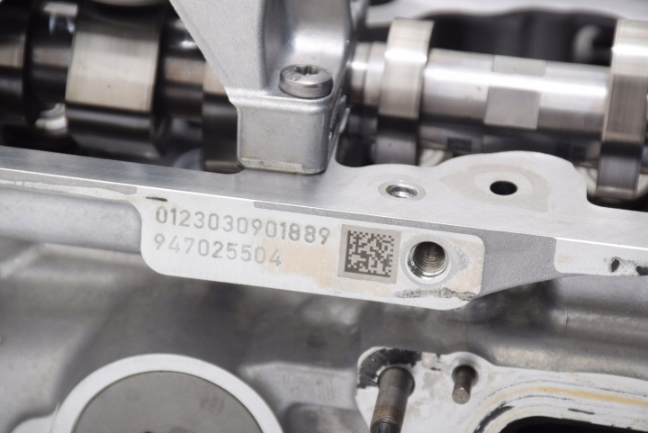 фото №13, Bmw g20 g30 g01 g05 2,0 головка розподільчий вал  b48