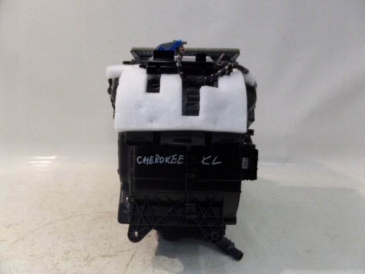 фото №9, Jeep cherokee kl 2.2 crd обігрівач p68247611ah