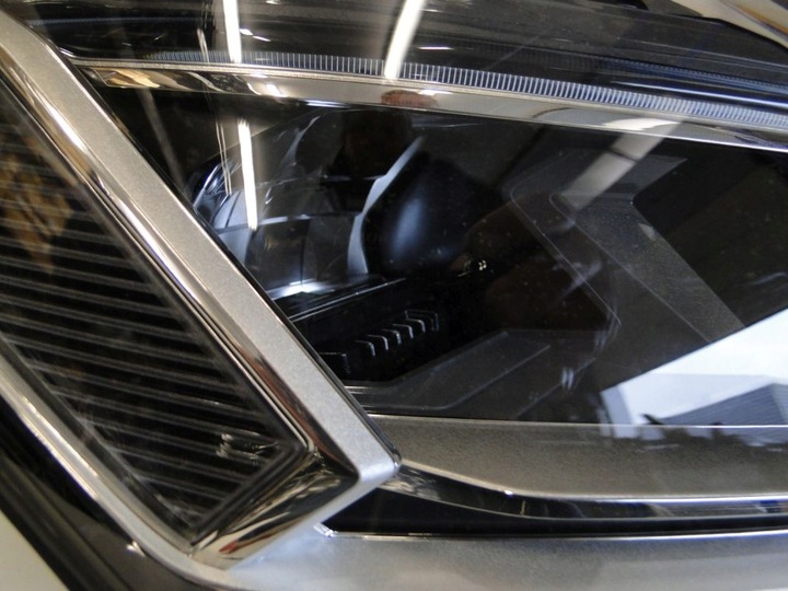 фото №11, Audi a7 c8 лампа полный led matrix 4k8 4k8941034c