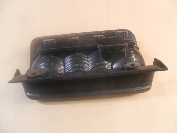 фото №15, Лампа права зад 2k0945258a volkswagen caddy iii