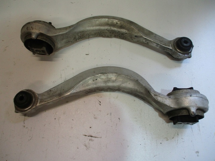 фото №1, Рычаг jaguar i pace j9d3-3c257 левый