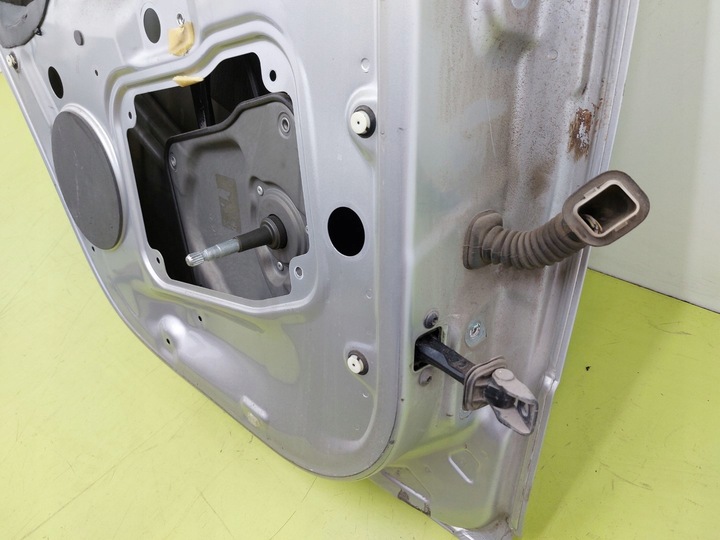 фото №16, Двері задні ліві зад skoda fabia ii 2 рестайлінг 2010-2014 універсал la7w сріблястий