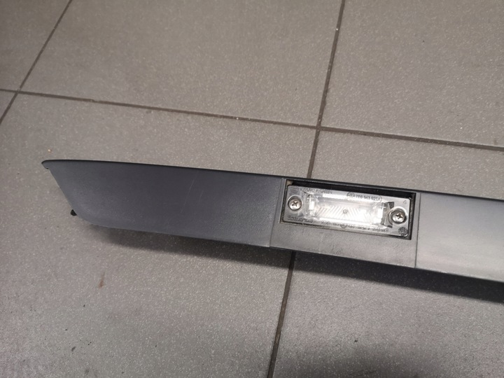 фото №7, Накладка кришки освітлення vw t5 7e0827329f