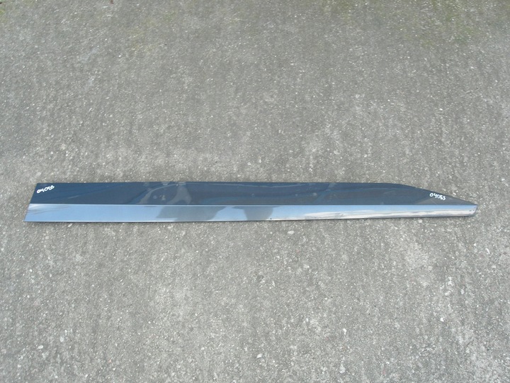 фото №1, Планка дверь правый зад skoda superb iii 3v0854940