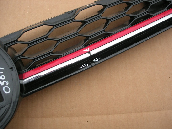 фото №5, Решётка радиатора решётка vw golf vii gti 5g0853653s варшава