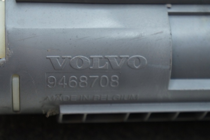 фото №7, Ролетка ролета багажник volvo s80 карта багажника oem номер 9468708