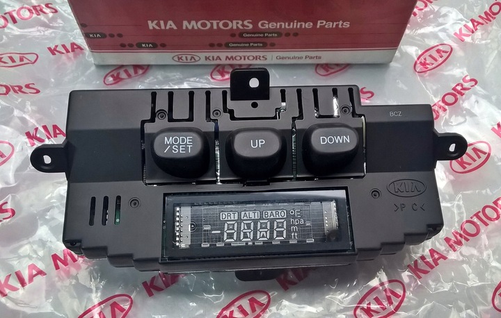 фото №1, Kia sorento i 2002-2009 панель дисплей оригинальный номер 940a0-3e010