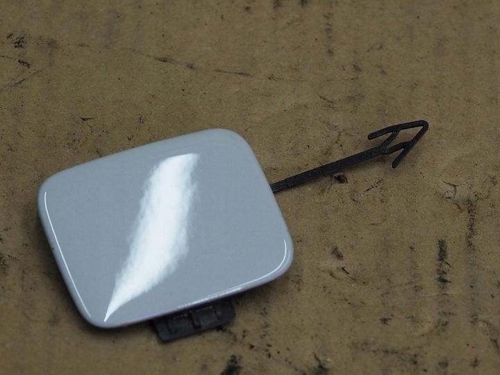 фото №1, Заглушка фаркоп бампера зад audi tt 8s0807441a