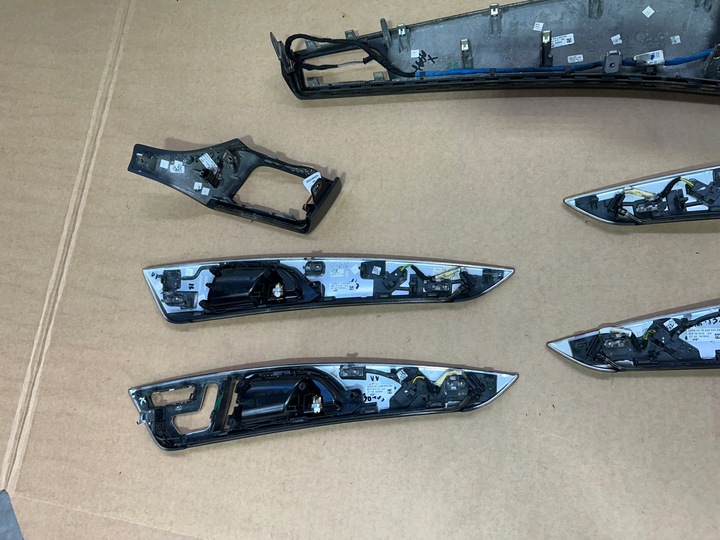 фото №14, Планки внутрішні, двері, декори, планка консолі, консоль mercedes cls w218