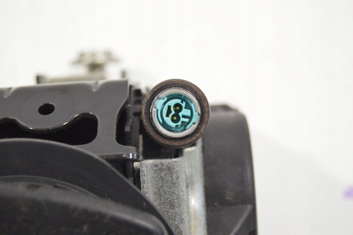 фото №8, Pas безопасности правое перед mercedes w205 c класс 2058600285