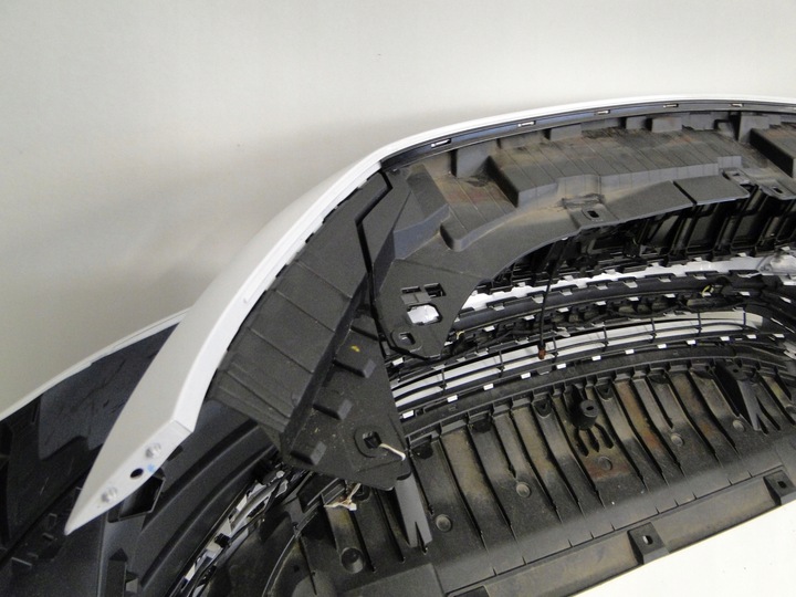 фото №6, Mercedes захист плита pod бампера eqb 243 x243 a2438855503 amg