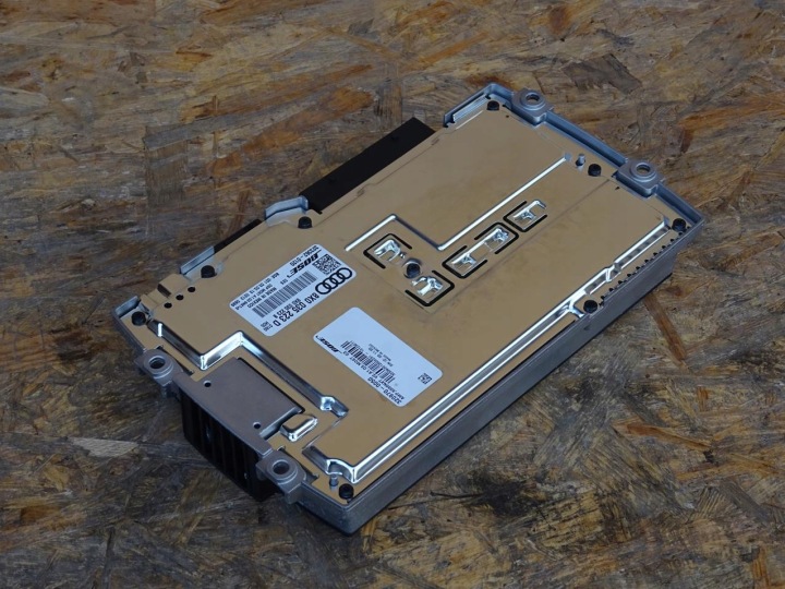 фото №10, Audi rsq3 q3 8u a1 8x підсилювач bose 8x0035223d