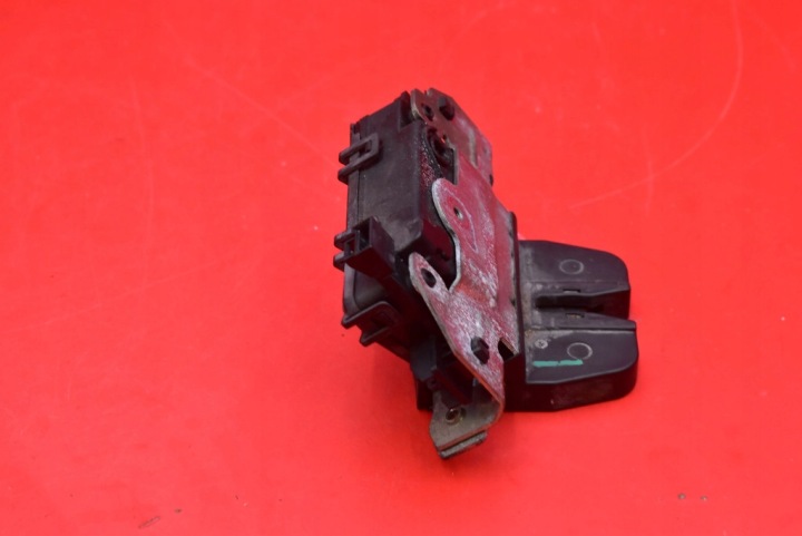 фото №6, Замок кришки зад багажника 13117285 opel astra 3 iii h універсал 06-14