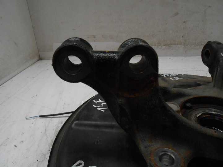 фото №9, Toyota yaris 4 iv gr поворотна опора права ступиця датчик abs перед 4321152070