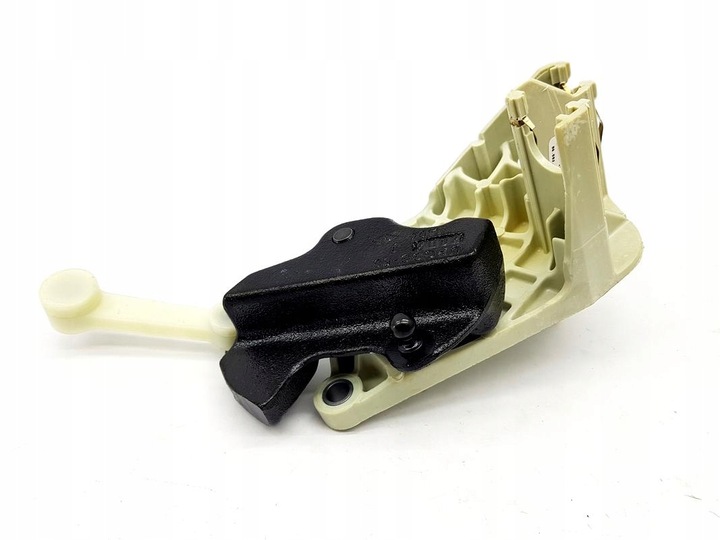 фото №13, Citroen оригінальний номер 243779 кріплення кронштейн троси зміни коробки передач