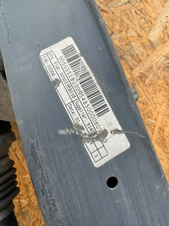 фото №8, Підвішування задні зад поворотна опора візок піввісь диференціал alfa romeo stelvio 2.2d