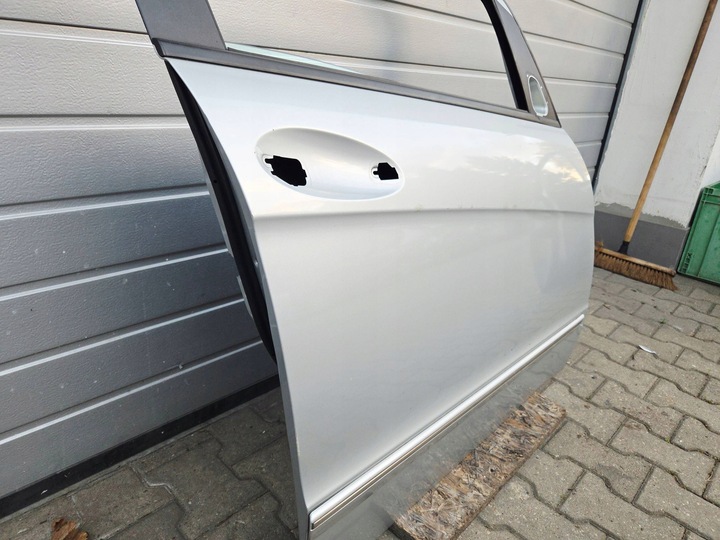 фото №6, Mercedes w169 дверь правые передние хром org. лак 761 состояние bdb bez ржавчина