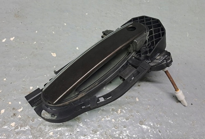 фото №1, Audi a6 c6 ручка дверь левый перед keyless go eu