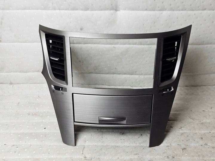 фото №1, Корпус радио защита dekor воздуховод бардачок консоли subary legacy outback