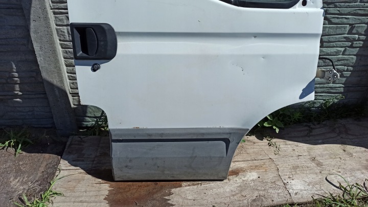 фото №6, Дверь правая перед iveco daily 99-06