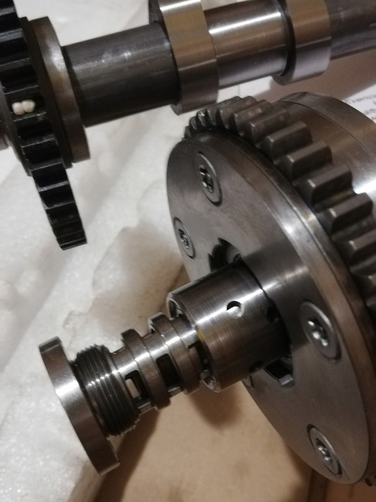 фото №9, Валы распределительный вал 1,8 tsi