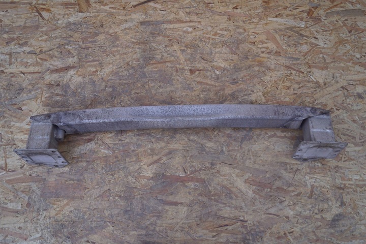 фото №13, Peugeot 308 t7 балка бампера перед y789