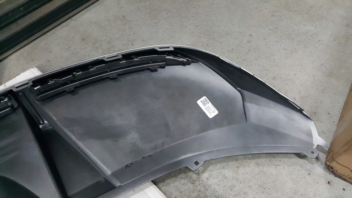 фото №12, Накладка спойлер диффузор бампера заднего audi e-tron 4ke807835c демонтаж