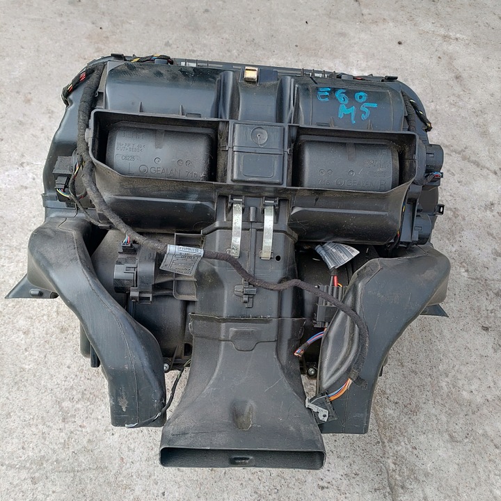 фото №6, Bmw e60 e61 отопитель behr high 9134986