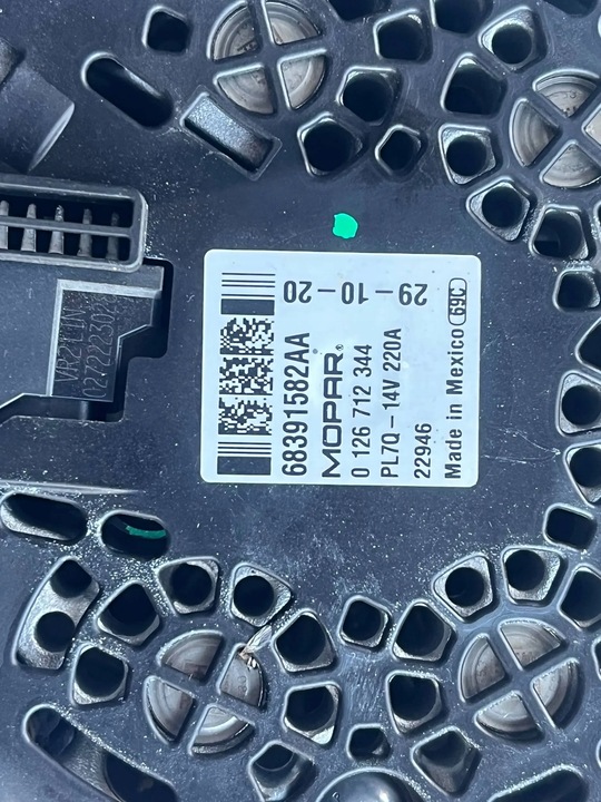 фото №7, Jeep grand cherokee wl генератор 68391582aa 2.0 t.b 2022-