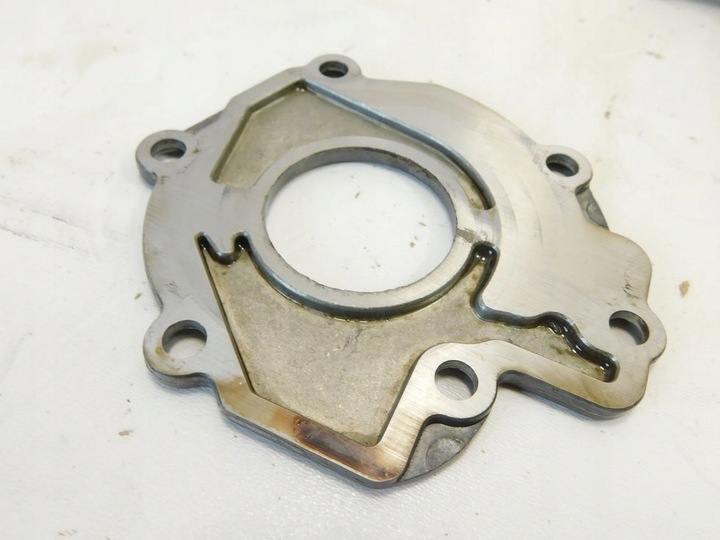 фото №11, Насос масла радиатор renault clio iii 1.2 16v tce turbo