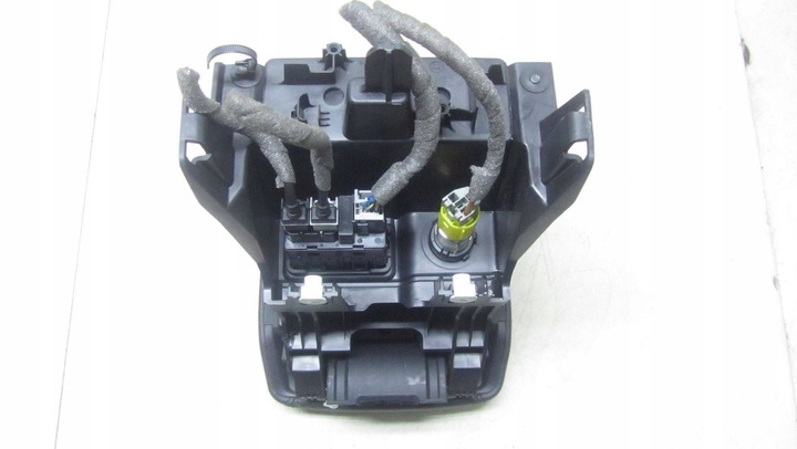 фото №7, Ford focus mk3 рестайлинг подлокотник кожа f1eb-a045c74-afw