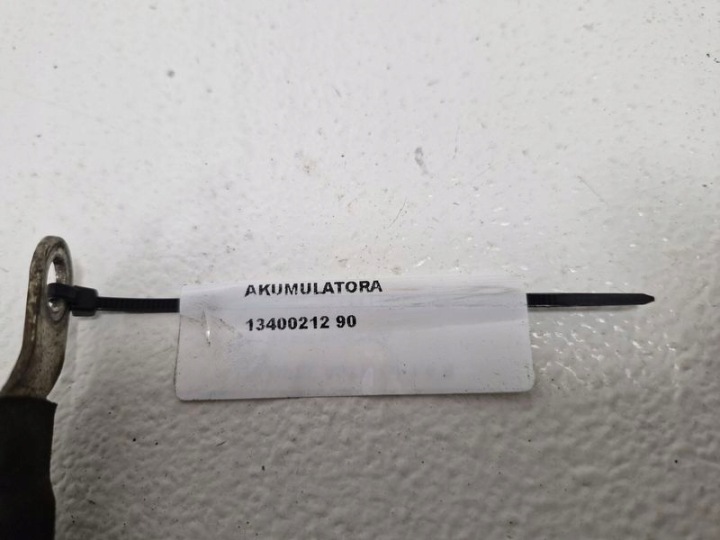 фото №7, Opel astra 4 iv j 1.6 b a16xer джгут трубка  плюсовий акумулятора 13400212