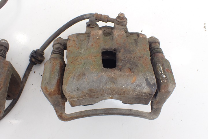 фото №10, Суппорт тормоза opel insignia a перед правый i левый 13229152 13229151