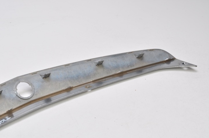 фото №8, Opel tigra b ii молдинг кришки багажника 93162200