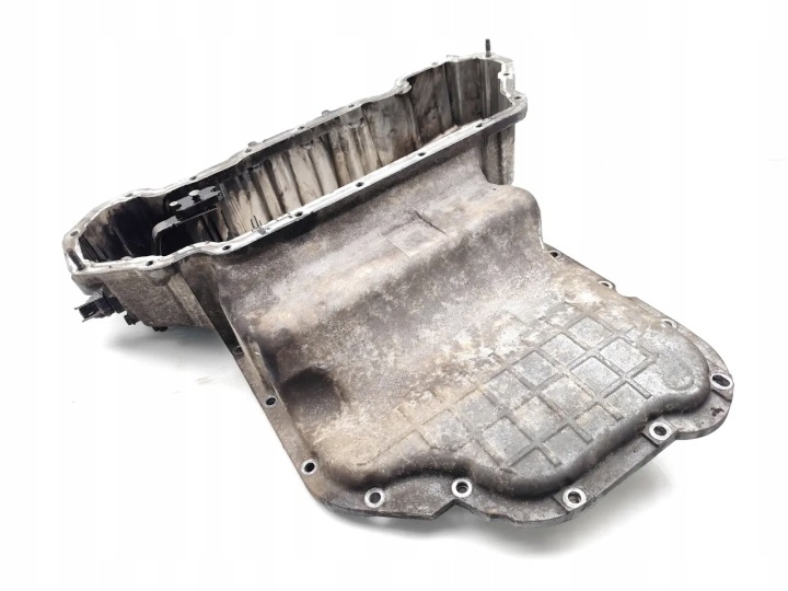 фото №12, Lexus is піддон масла 220d дизель 130kw 177 hp 12111-26030 2006 салон