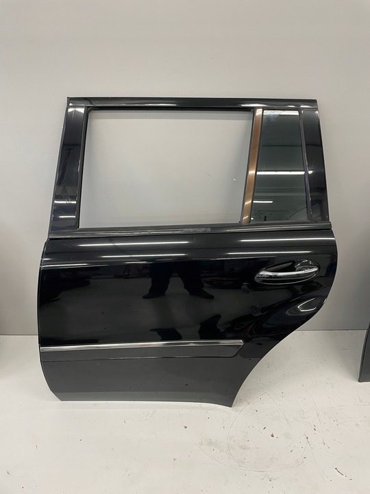 фото №1, Дверь левая зад mercedes w164 x164 gl цвет 040 комплектные