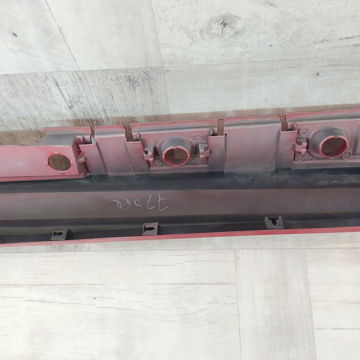 фото №12, Toyota corolla e21 sedan планка порогова накладка права 75850-02230