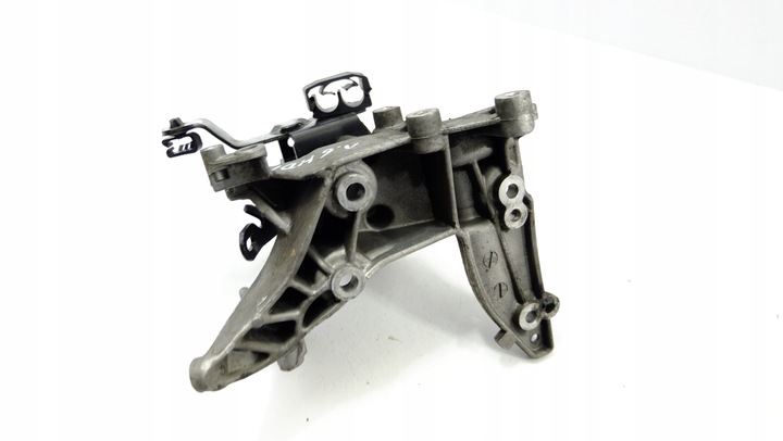 фото №7, Peugeot 308 t9 1.6 hdi лапи генератора 9674030280