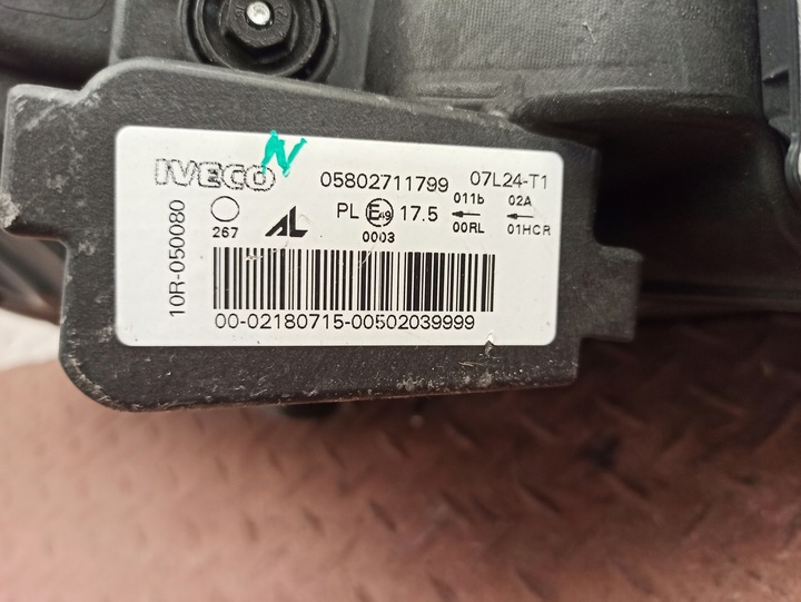 фото №7, Iveco daily полный led не склеенная демонтаж красивая европа лампа правая