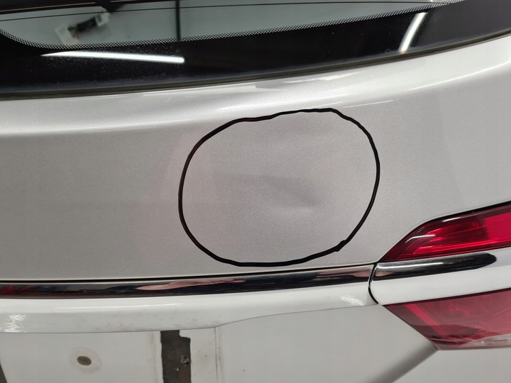 фото №8, Hyundai i40 универсал крышка багажника n3s