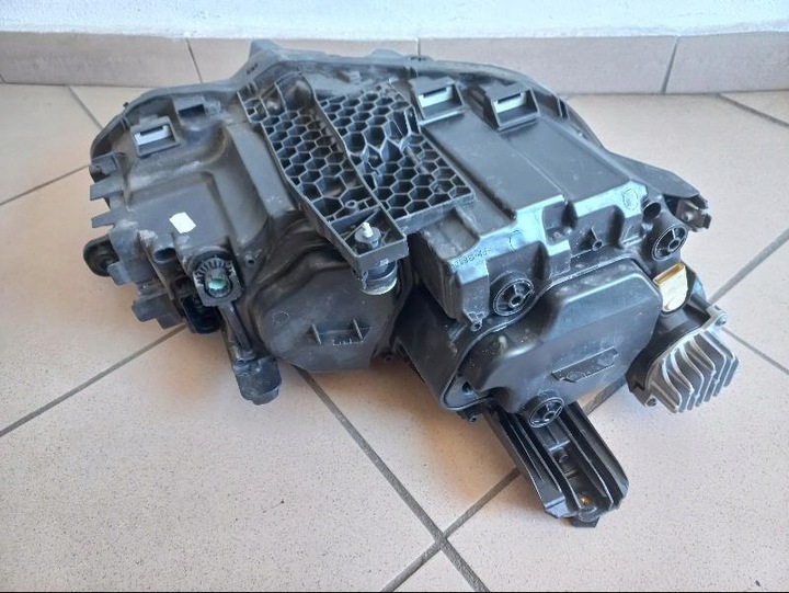 фото №13, Vw passat b8 рестайлинг led лампа левая передняя перед 3g1941081p