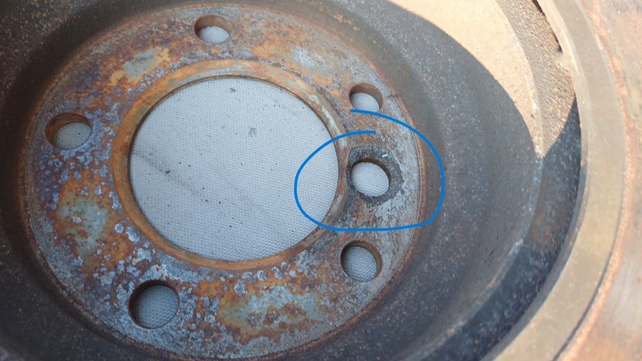 фото №16, Bmw e90 e91 рестайлінг комплект затискачі диски 330mm перед 57/24/330 330d 335