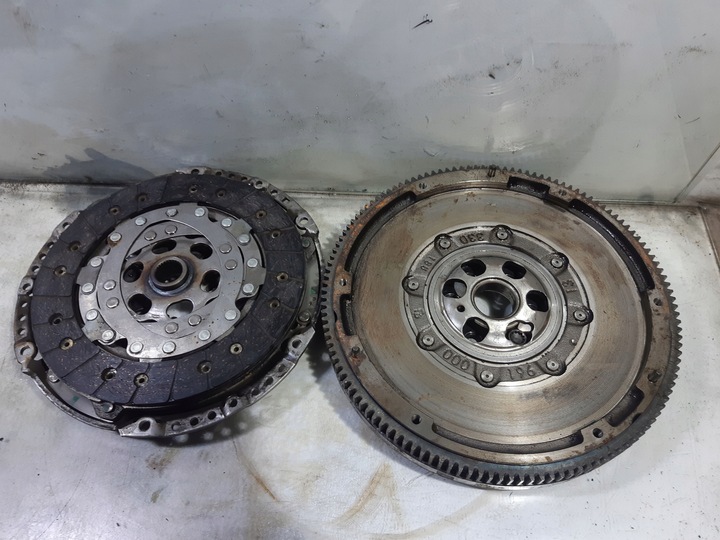 фото №7, Сцепление двухмассовый маховик 04c141025r vw audi 1.0tsi sachs