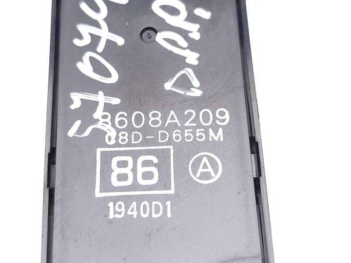 фото №7, Mitsubishi asx кнопки скло 2010 suv 4/5dr 8608a209 10-24 1.8 дизель з прямим уприскуванням