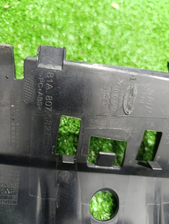 фото №16, Porsche 911 992 carrera 4 gts бампер зад задній om накладка ковзун