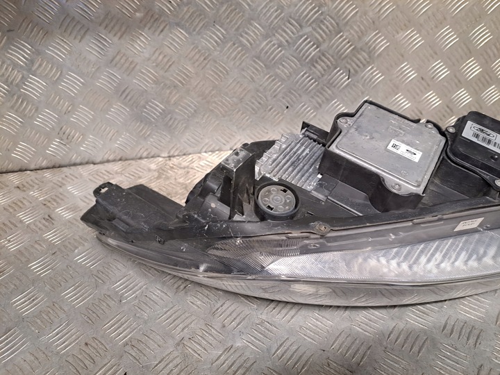 фото №13, Ford c-max рестайлинг 16 r лампа левая перед ксенон f1cb-13d153-af