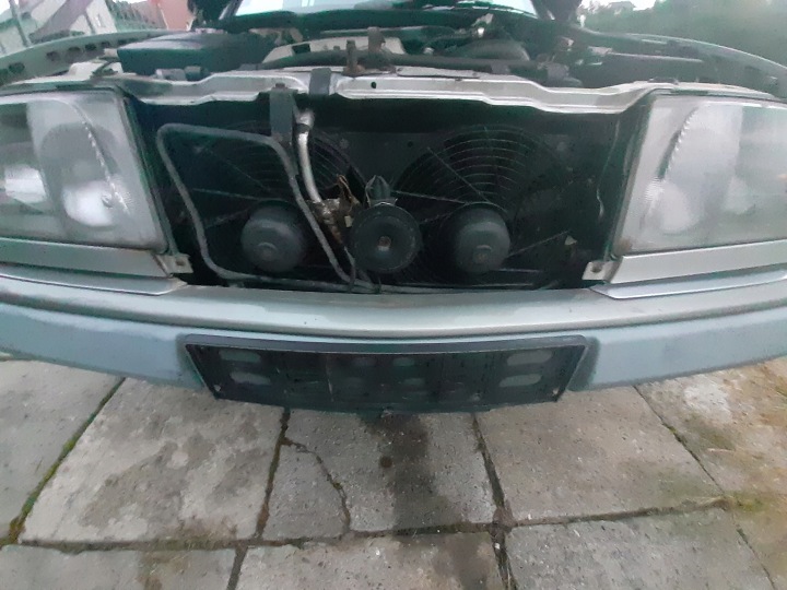 фото №4, Корпус фільтра повітря mercedes w 124 3.2